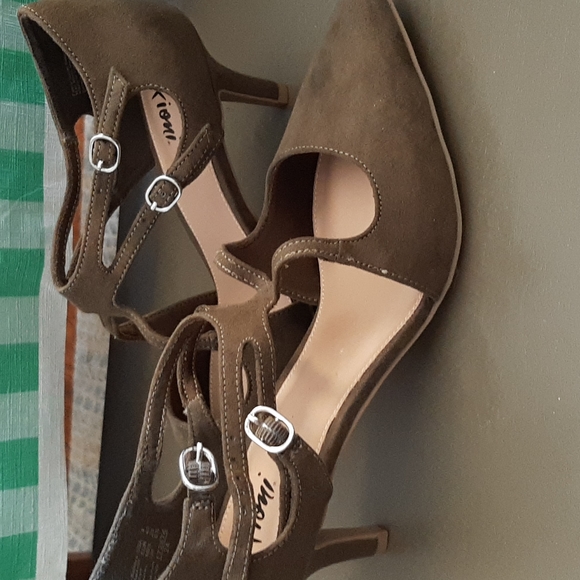 Fioni olive Kitten heels - Picture 3 of 4